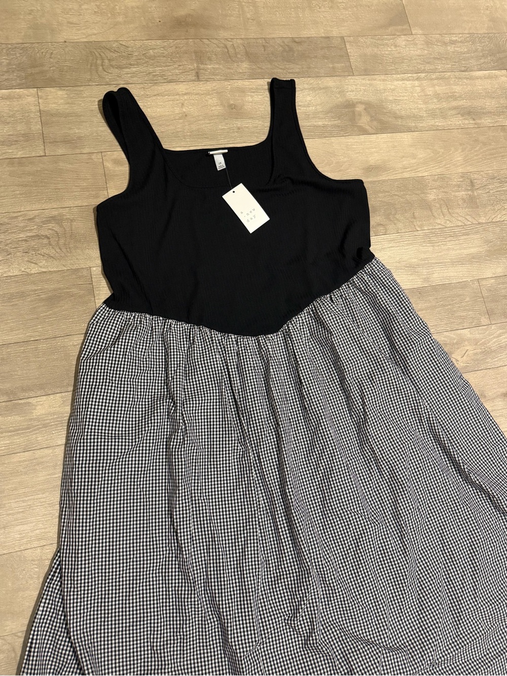 A New Day Women's Pullover Knit to Woven Midi Dress Black/White Size 2X - Picture 3 of 10